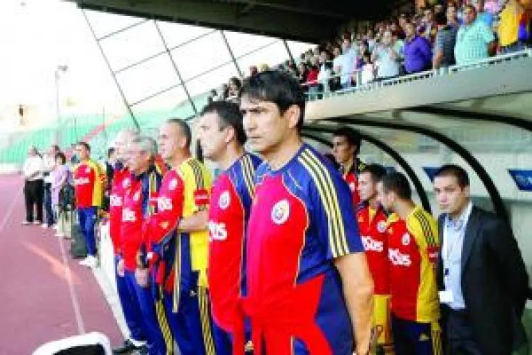 Atacam Elvetia si Austria cu stranierii rezerva