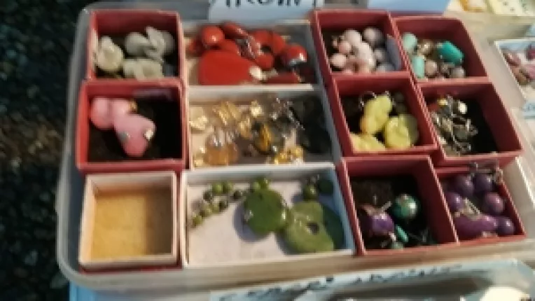 Geologul Andrei Costin Victor: Baghete laser si cristale maestru