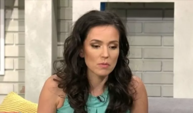 Olivia Steer a ramas fara pagina de Facebook