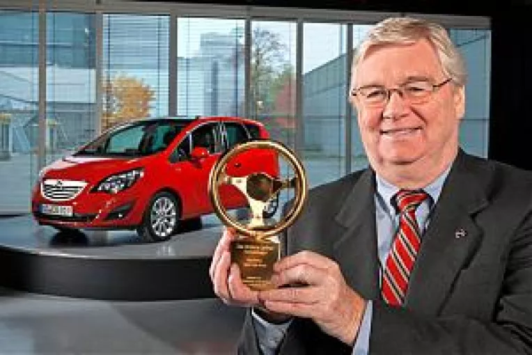 Opel Meriva castiga Volanul de aur 2010.