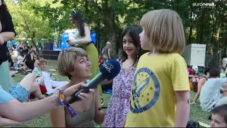 Summer Well 2023. Norvegienii de la Royksopp au facut atmosfera cu un spectacol de lumini